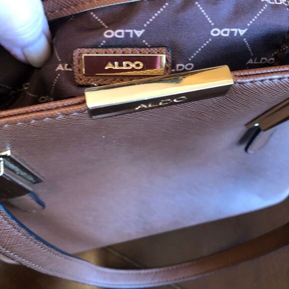 ALDO - EUC Brown Faux Leather Zippered-Top Shoulder Tote. Tailored & Structured - Picture 10 of 14